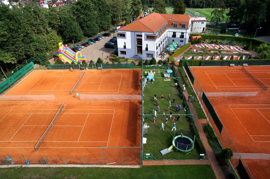 Hotel Sport Zruč Dış mekan fotoğraf