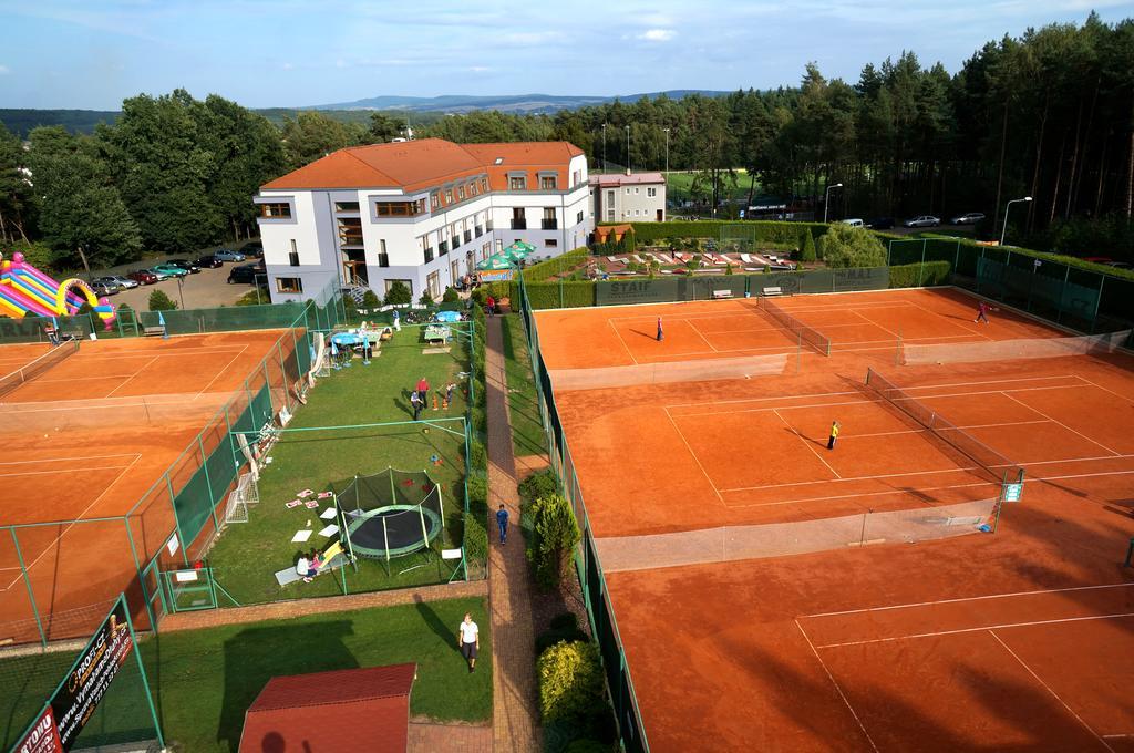 Hotel Sport Zruč Dış mekan fotoğraf